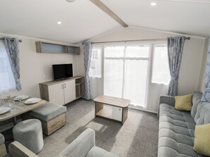 Living area - Lido Gold 205 (Prestatyn)