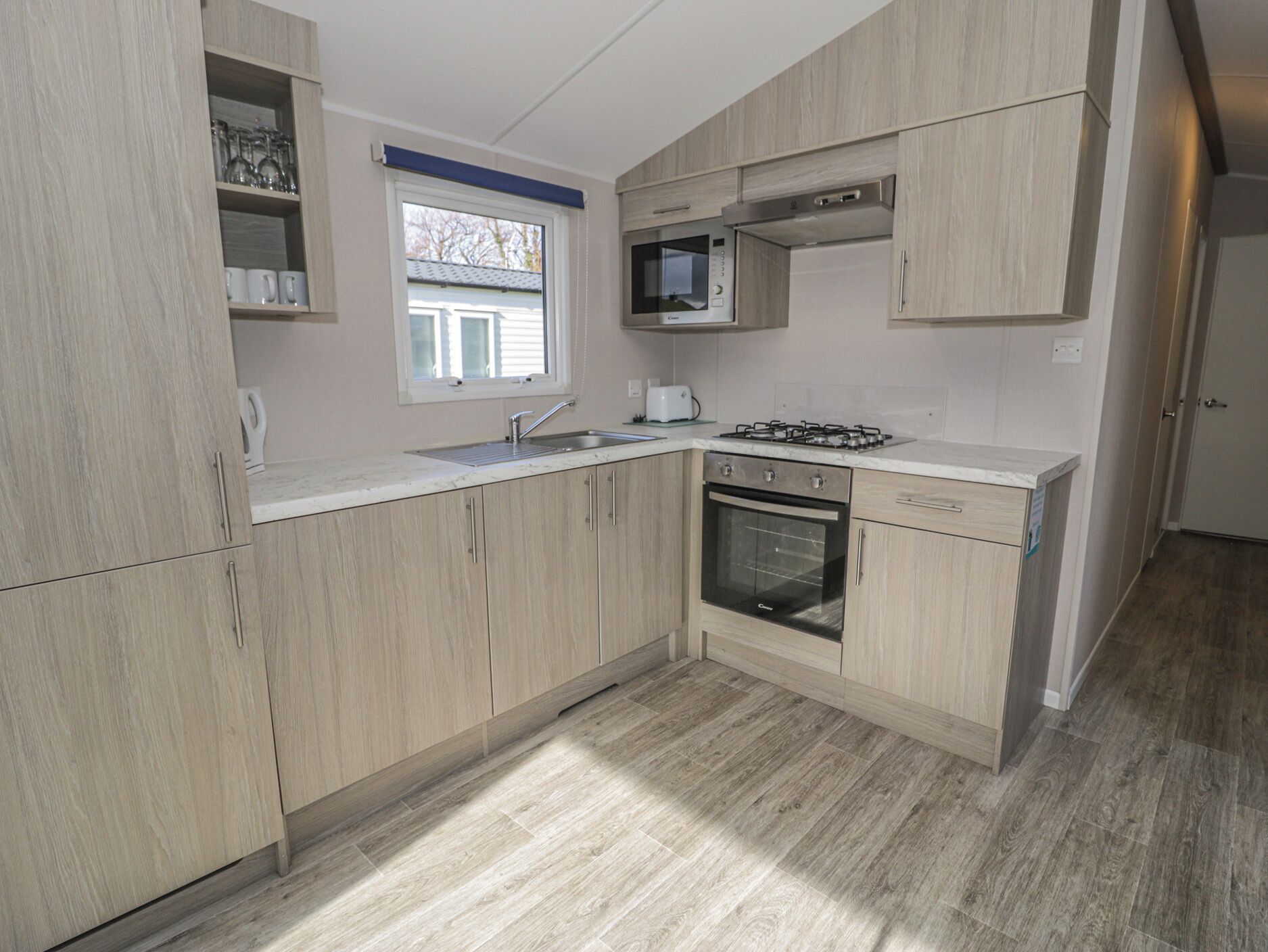 Cookware/dishes/utensils