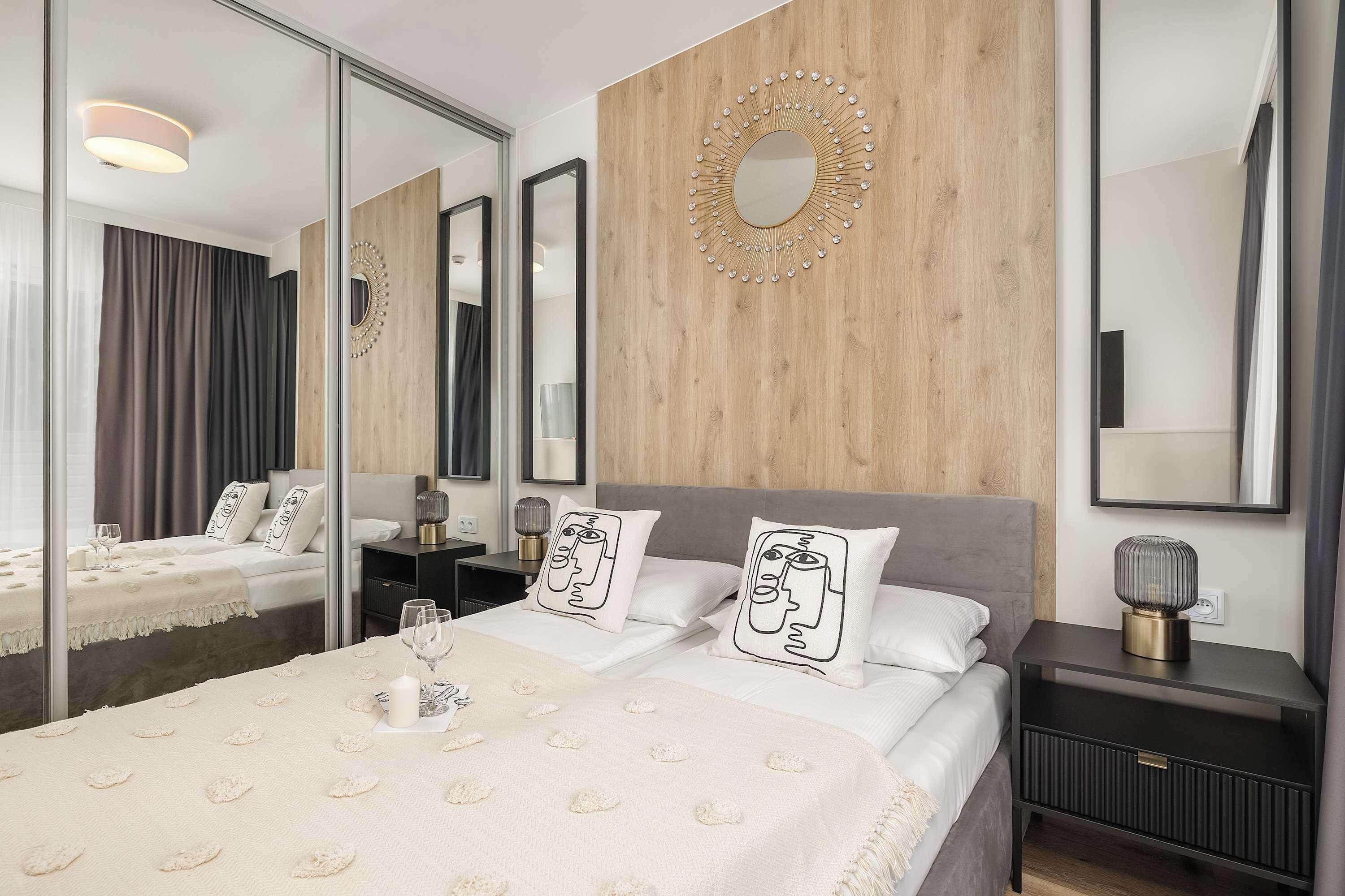 1 chambre, fer et planche à repasser, Wi-Fi, draps fournis