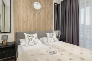 1 bedroom, iron/ironing board, WiFi, bed sheets