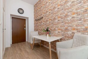 Interior - Dietla 66 | Cosy Studio | Remote Work (Kraków)