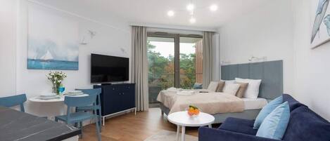 Bügeleisen/Bügelbrett, WLAN, Bettwäsche