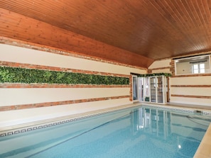 Casa de campo | Alberca | Alberca techada