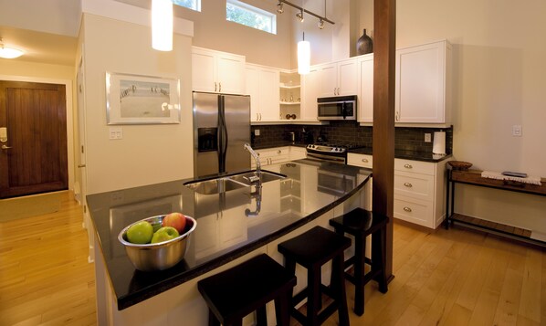 Microwave, oven, stovetop, dishwasher