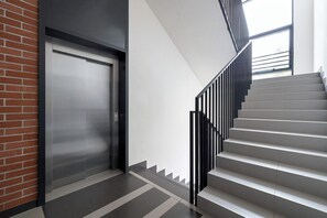 Interior - Fabryczna 11 | Two-level Apartment |Sauna |Jacuzzi (Kraków)