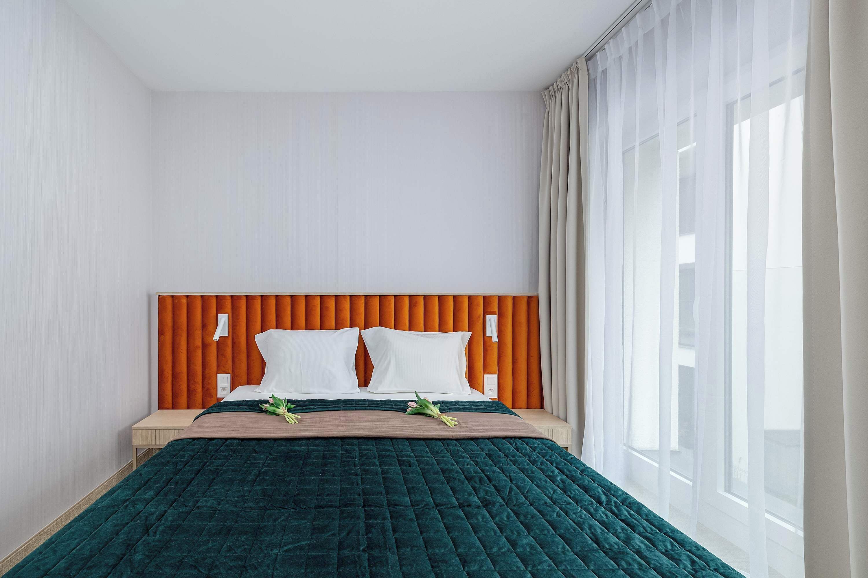 1 slaapkamer, een strijkplank/strijkijzer, wifi