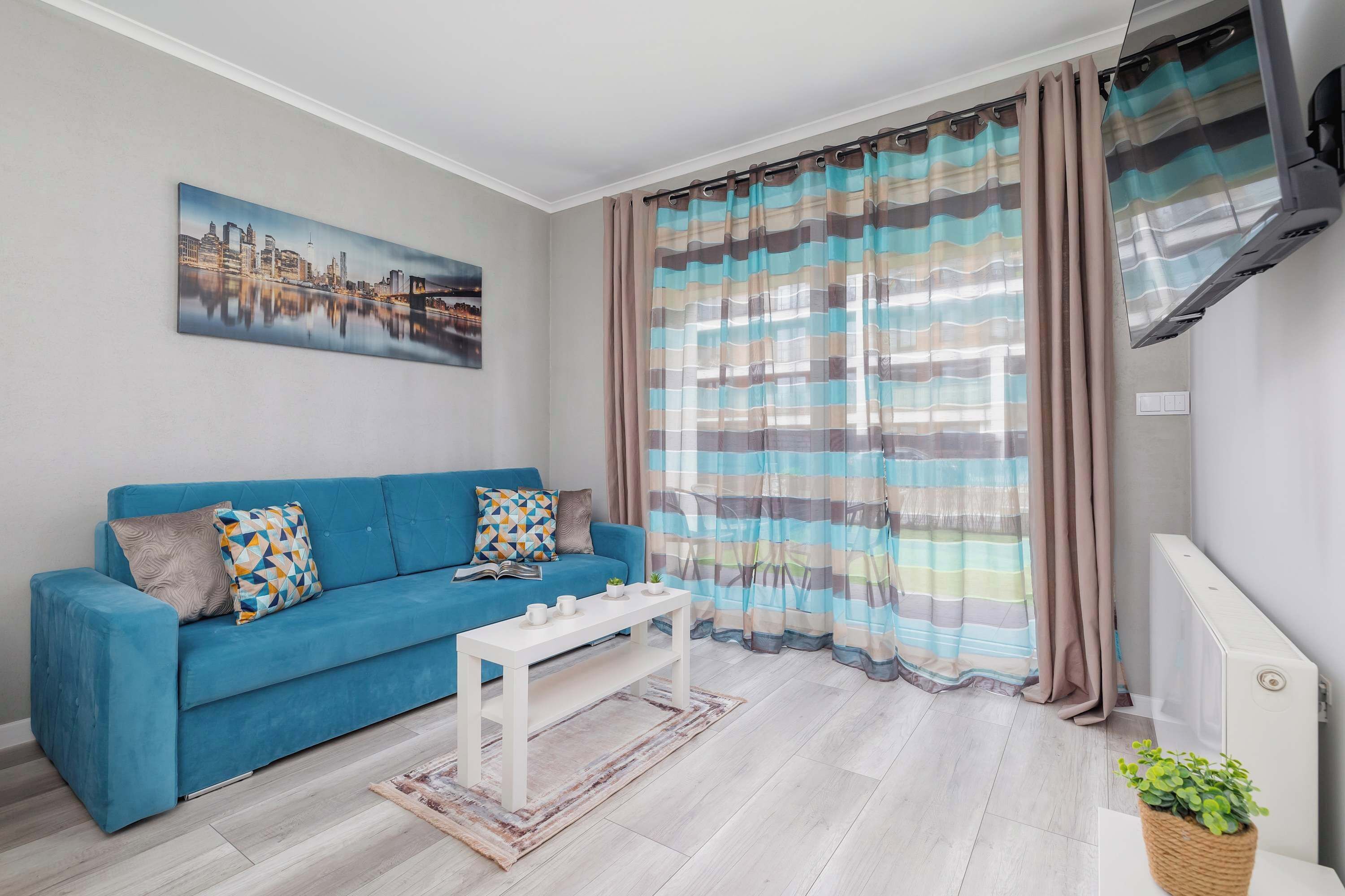 Télévision, espaces bureaux