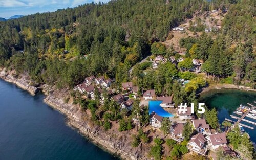 This Pender Island cottage has stunning views overlooking the Marina.