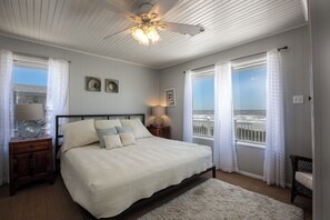 House (3 Bedrooms) | Property amenity