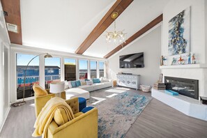 House (4 Bedrooms) | Property amenity