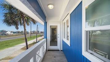 House (4 Bedrooms) | Property amenity