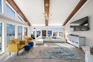 House (4 Bedrooms) | Property amenity