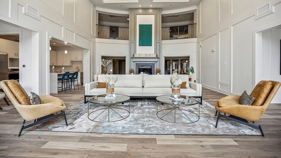 Landing Weston Lakeside Apartments