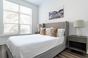 Apartment, 2 Bedrooms | Individually decorated, individually furnished
