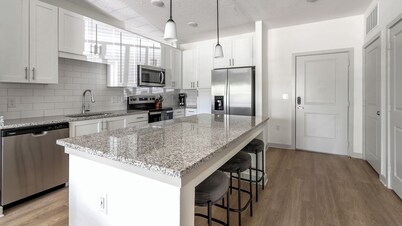 Landing Apartments Rolling Hills