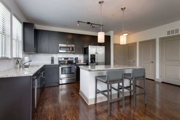 Apartment, 1 Bedroom | Private kitchen | Coffee/tea maker