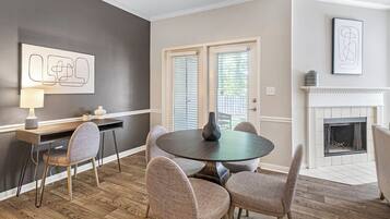 Apartment, 3 Bedrooms | Private kitchen | Coffee/tea maker