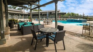 Exterior - Landing Apartments Georgetown (Georgetown)