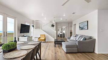 House (4 Bedrooms) | Property amenity