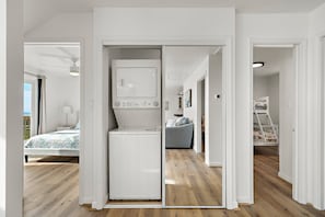 House (4 Bedrooms) | Property amenity