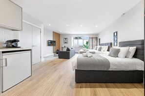 1 bedroom, Internet, bed sheets