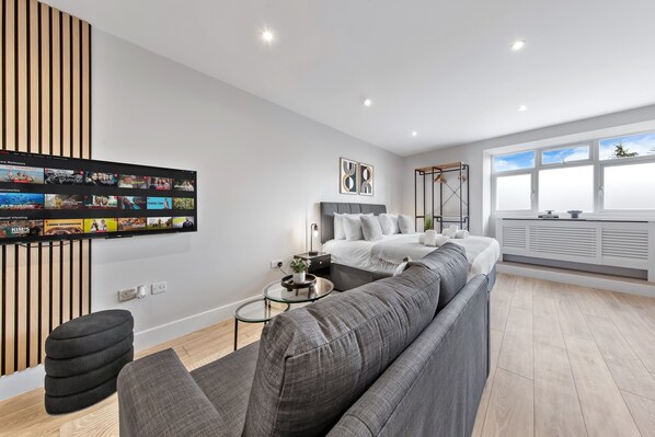 Unclassified image, 1 of 34, button - Warm & Welcoming Stay, Fast Access to Central (Greater London)