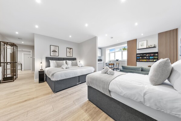 1 bedroom, free WiFi, bed sheets