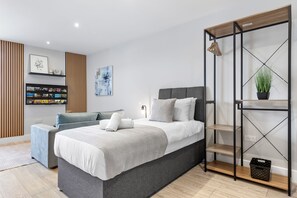 1 bedroom, free WiFi, bed sheets