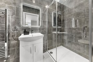 Unclassified image, 2 of 35, button