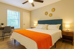 1 habitación, tabla de planchar con plancha, wifi y ropa de cama