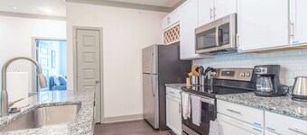 Stylish 3BR Getaway | Pool, Gym Access & Free Parking