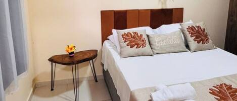 2 chambres, draps fournis