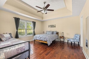 3 Schlafzimmer, Bügeleisen/Bügelbrett, kostenloses WLAN, Bettwäsche