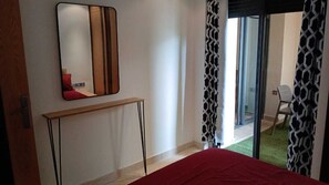 2 bedrooms, bed sheets