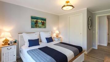 2 Schlafzimmer, Bügeleisen/Bügelbrett, WLAN