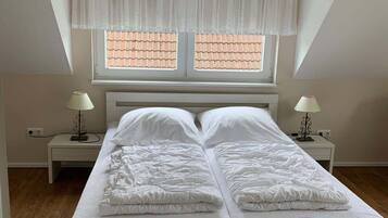 2 Schlafzimmer, Bügeleisen/Bügelbrett, WLAN