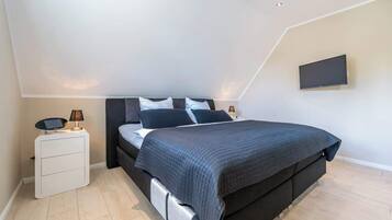 3 Schlafzimmer, BĂŒgeleisen/BĂŒgelbrett, WLAN