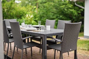 Buiten dineren