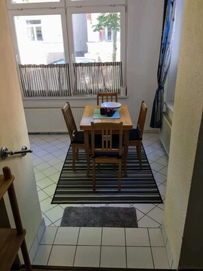 Dining - Ferienwohnung Seagull (Rostock)