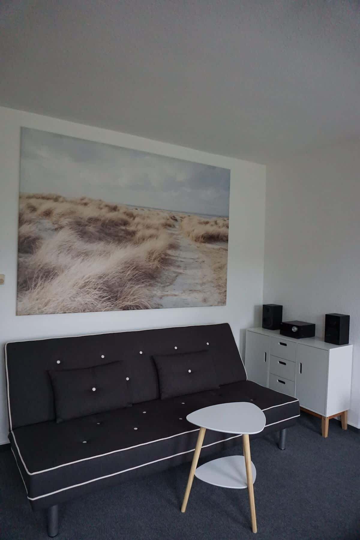 TV