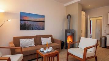 Fernseher, Kamin