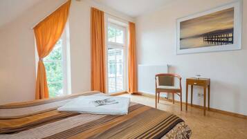 2 habitaciones, cuna de viaje y wifi
