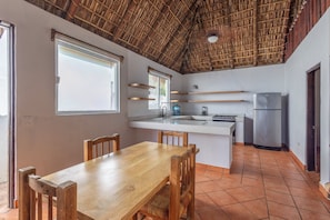 Villa Confort, vista al océano | Área de sala de estar
