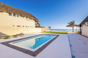 Deluxe Ocean Front Suite | Terrasse/patio