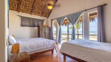 Two Bedroom Ocean Front Elite Villa | 免費 Wi-Fi、床單