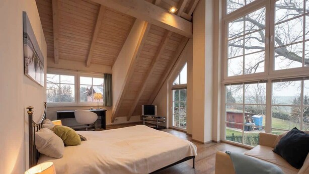 3 bedrooms, travel cot, WiFi