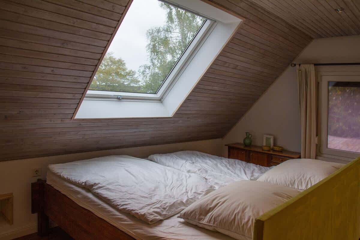 3 Schlafzimmer, Schreibtisch, Bügeleisen/Bügelbrett, WLAN