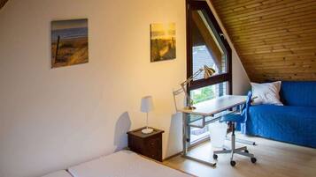 4 Schlafzimmer, Bügeleisen/Bügelbrett, WLAN