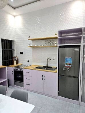 Microwave, oven, stovetop