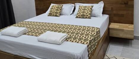 1 chambre, Wi-Fi, draps fournis